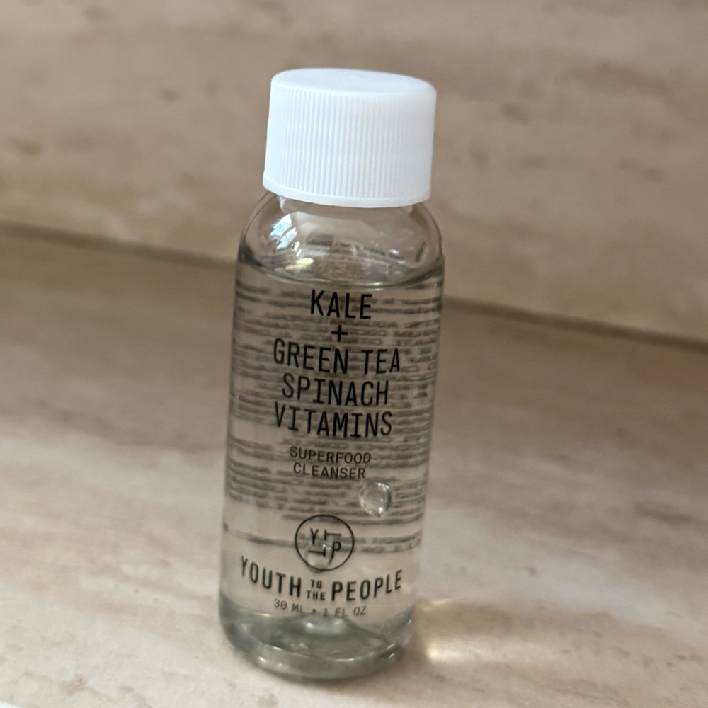 5/25✨superfood cleanser youth to the people